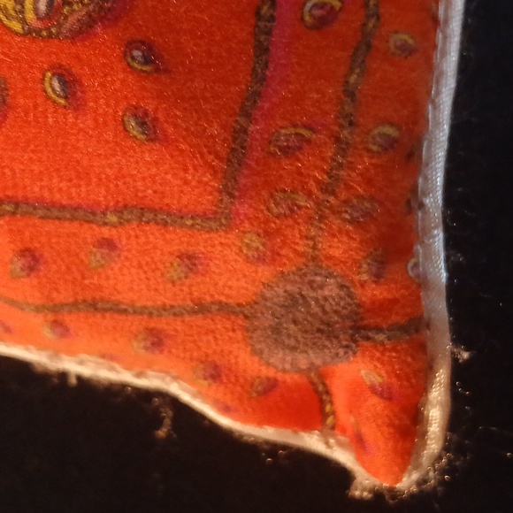Hermes Orange Silk-Pattern Accent Pillow with Horses Multicolor Motif - Picture 4 of 7